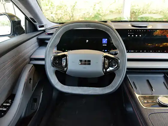 Geely Galaxy E8 2025, 620 км 4WD Starship LiDAR — салон, фото 2