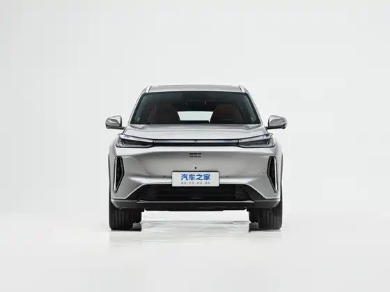Geely Galaxy M7 2026, 225 км Starship — кузов, фото 2