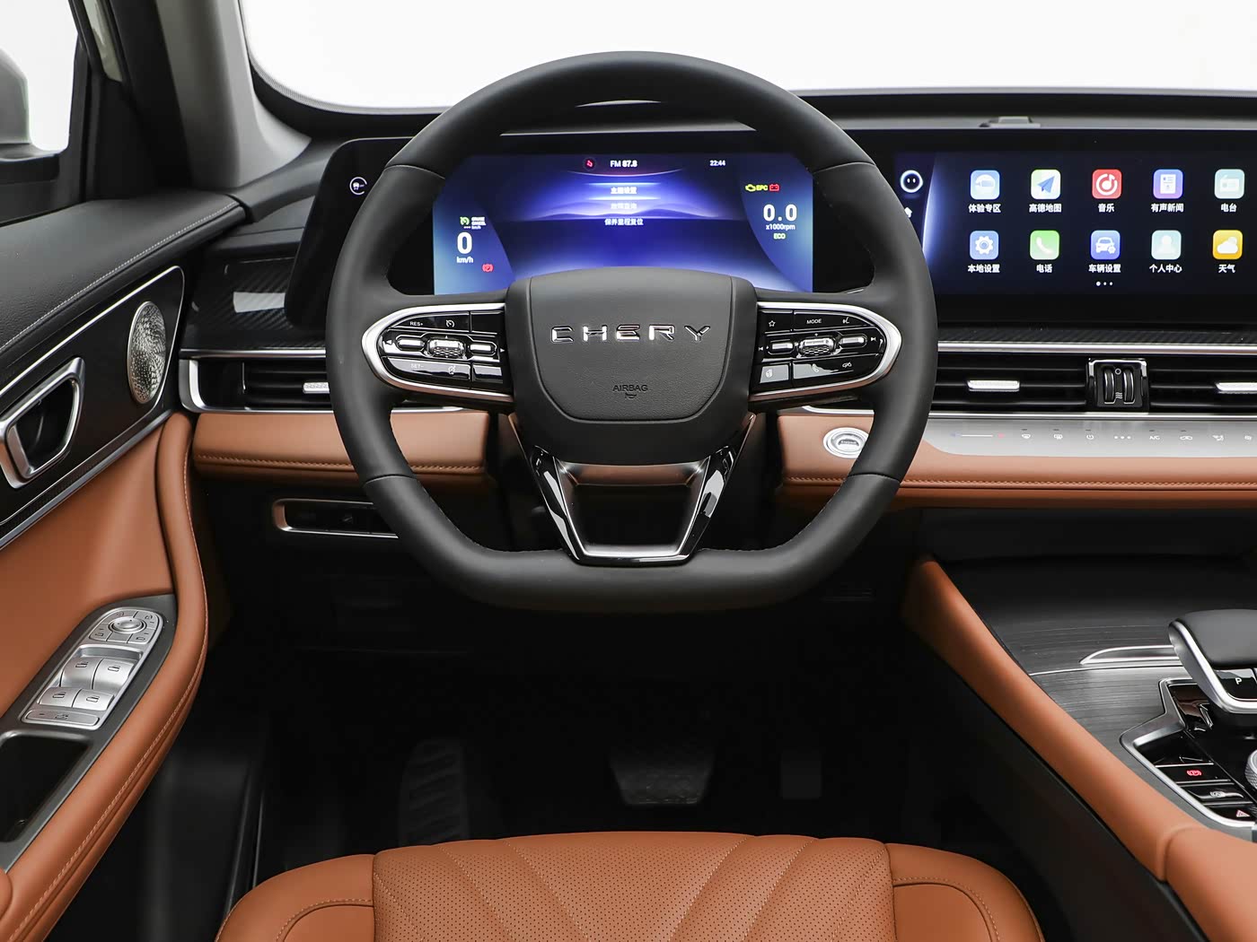 Салон Chery Tiggo 7 2026: руль и цифровая приборная панель