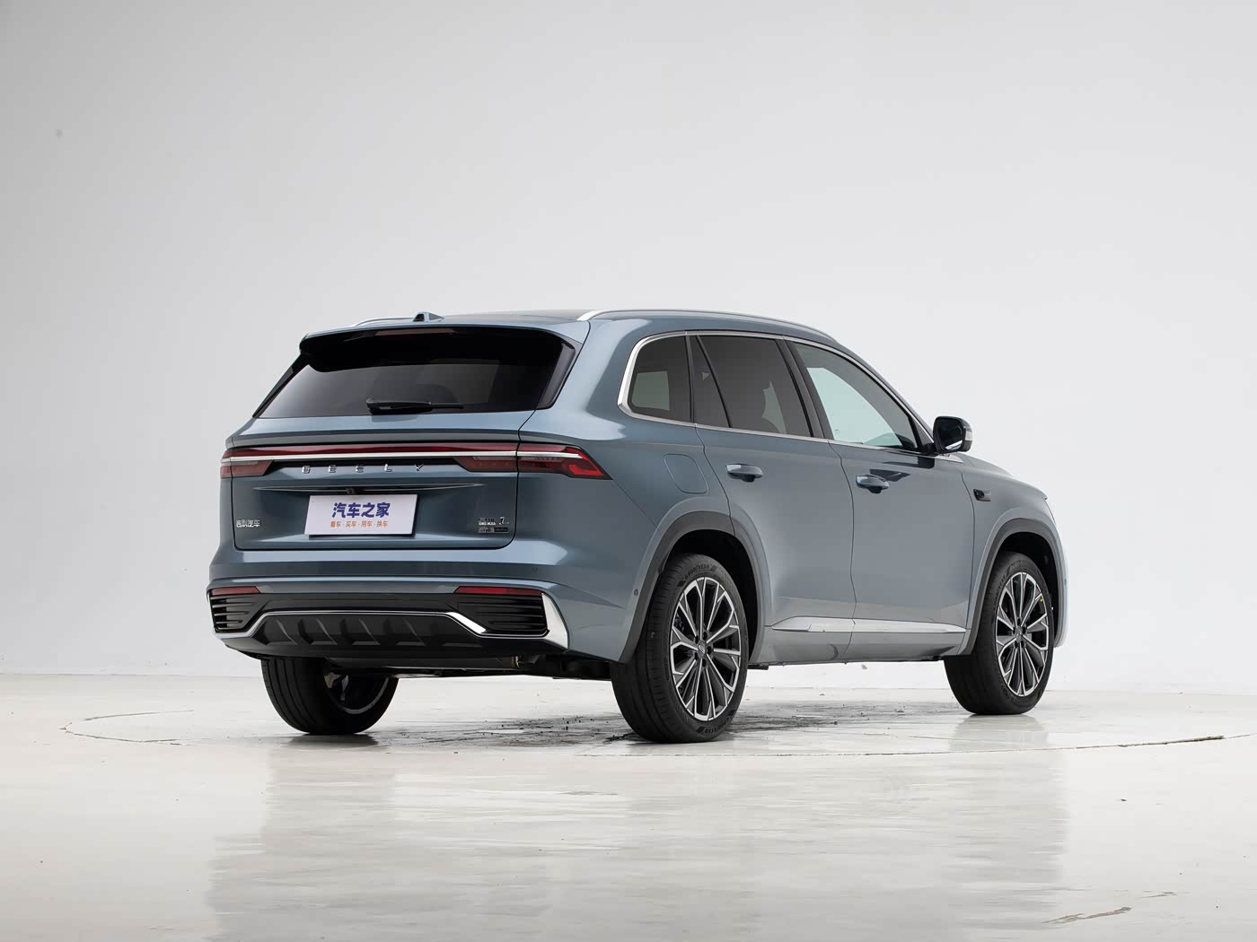 Geely Monjaro 2026 — детали кузова