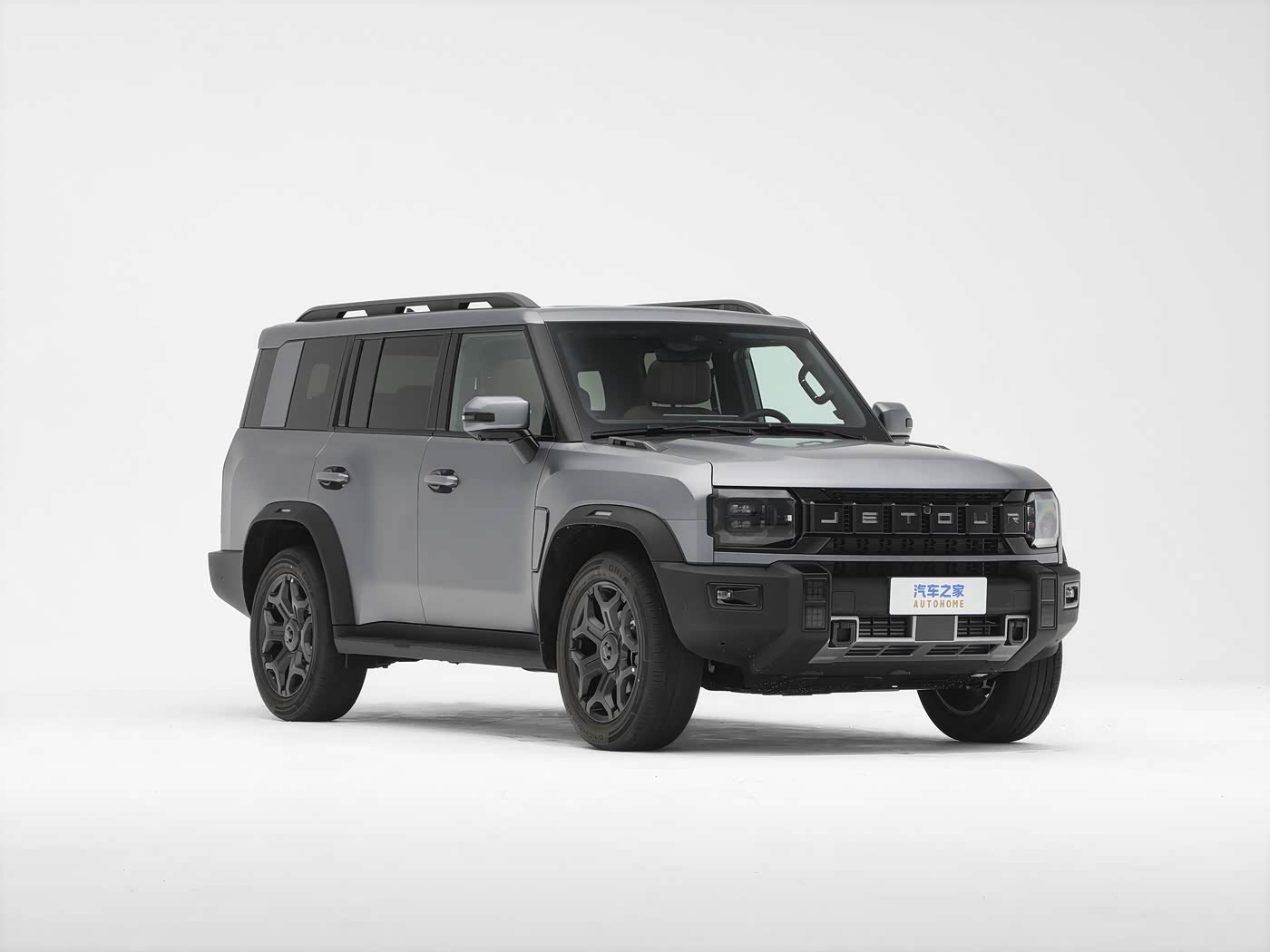 Jetour T2 — передний ракурс справа
