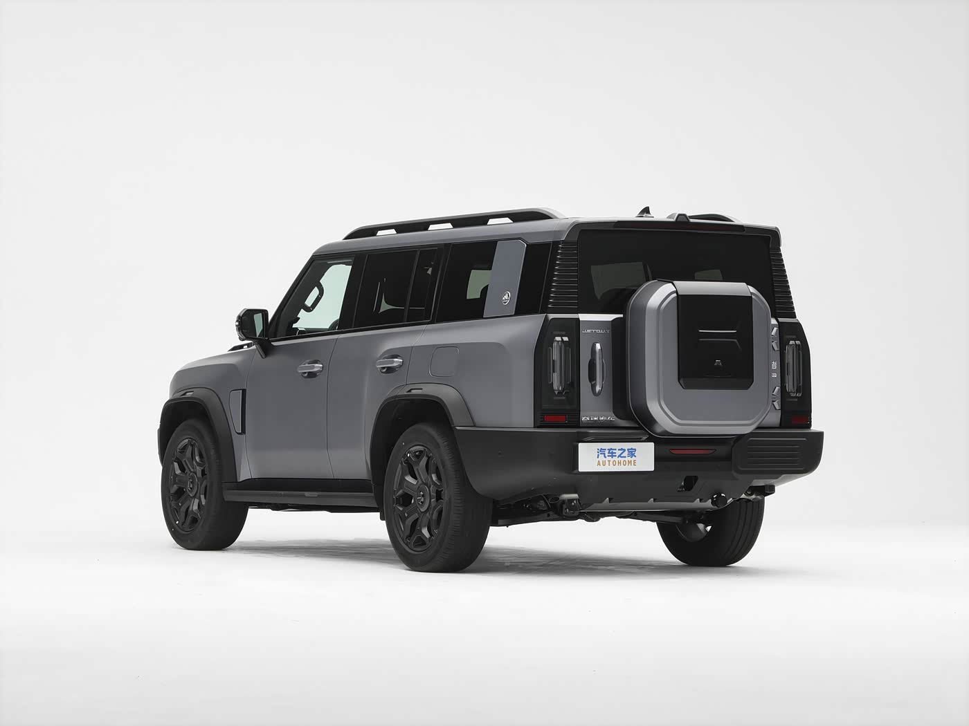 Jetour T2 — задний ракурс слева